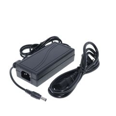 LED Napajalnik / LED Pretvornik / LED Adapter / 60W / 5A / IP44 / AC 230V / DC 12V